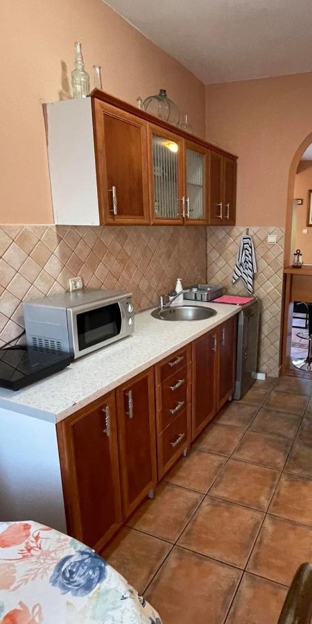 Aki Apartment Kotor